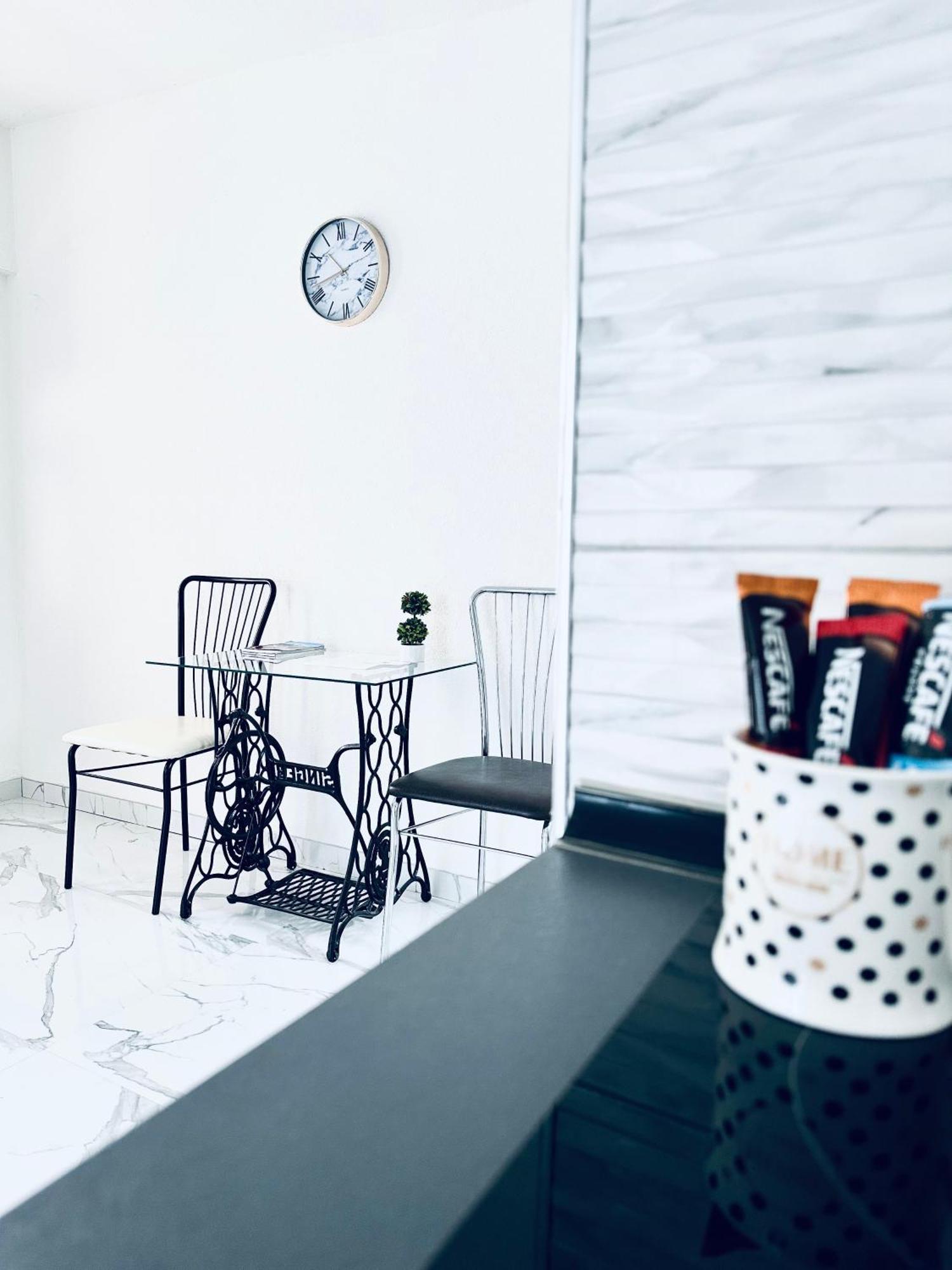 Luka Apartment In The Center Of โอครีด ภายนอก รูปภาพ